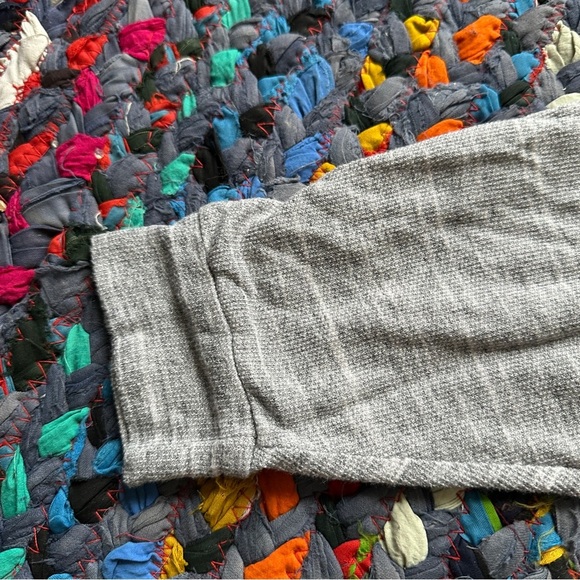 Y2K Wet Seal Gray Mustache Knit Shirt Raglan Sleeve Juniors Size XS 2010s Casual - Picture 12 of 16